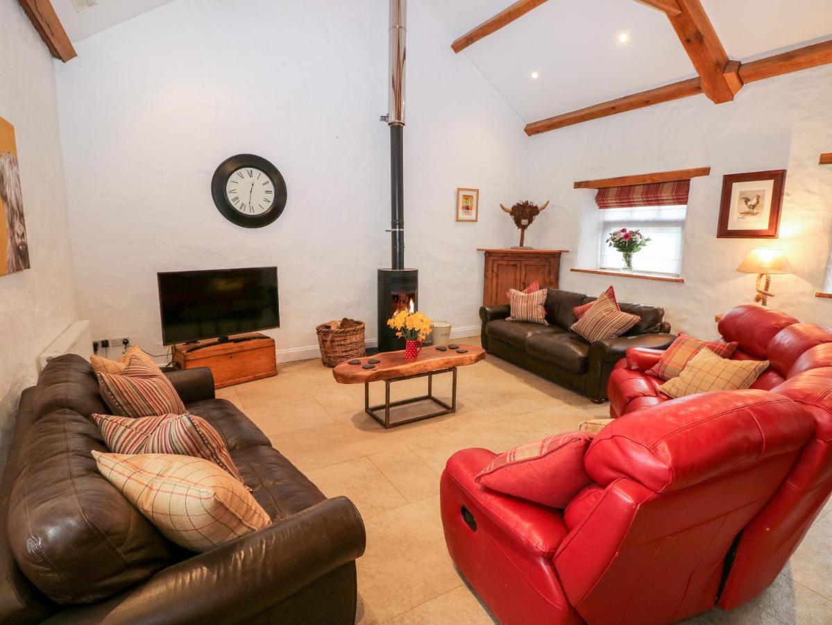 2 Fenton Home Farm Haverfordwest Exterior photo